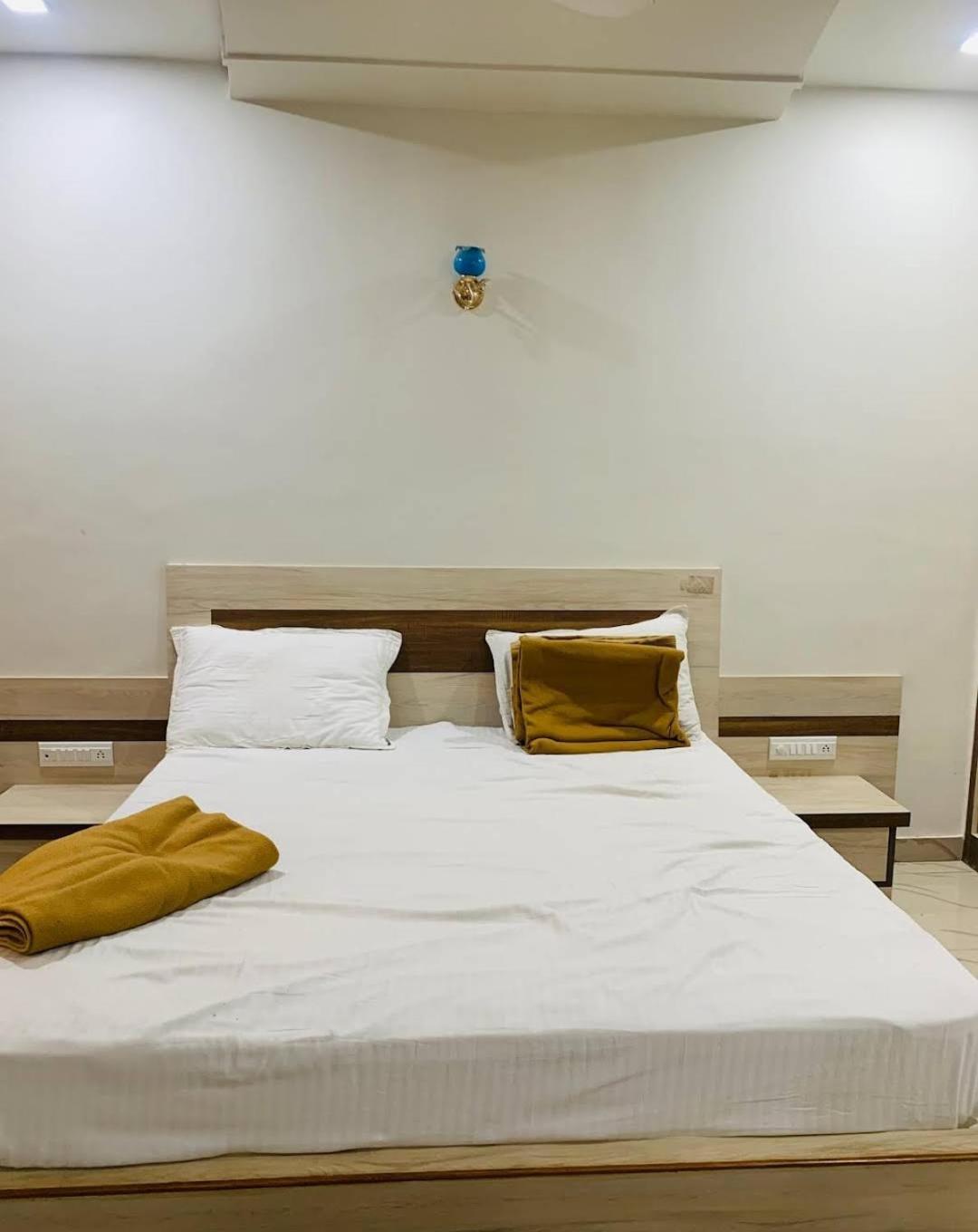 Shree Saurashtra Leuva Patel Samaj Nathdwara Villa Eksteriør bilde